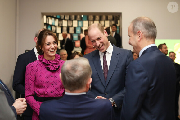 Le prince William, duc de Cambridge, et Kate Middleton, duchesse de Cambridge, reçus par le vice-Premier ministre de l'Irlande S. Coveney lors de leur visite officielle à Dublin, le 4 mars 2020.