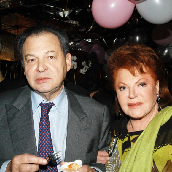 Régine et son frère Maurice Bidermann - Les 30 ans de Chez Régine. Le 16 octobre 2003.