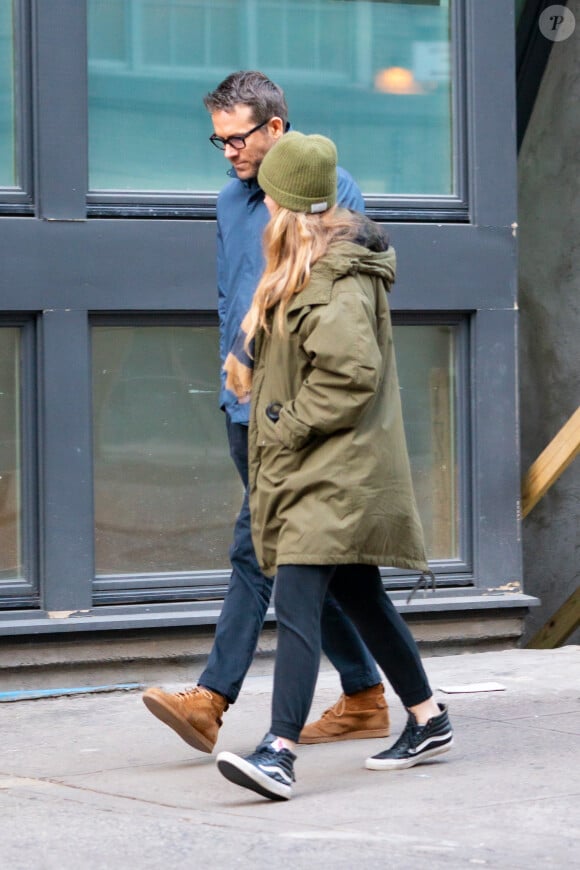 Exclusif - Blake Lively et son mari Ryan Reynolds se promènent à New York, le 15 janvier 2020.