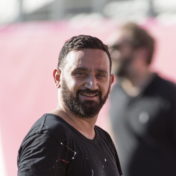 Semi-exclusif - Cyril Hanouna - Pour la 12e année consécutive, l'association "Plus fort la vie" créée par JC Darmon, a organisé un match de football en présence de nombreuses personnalités au stade Jean Bouin à Paris, le 15 octobre 2017. © Pierre Perusseau/Bestimage