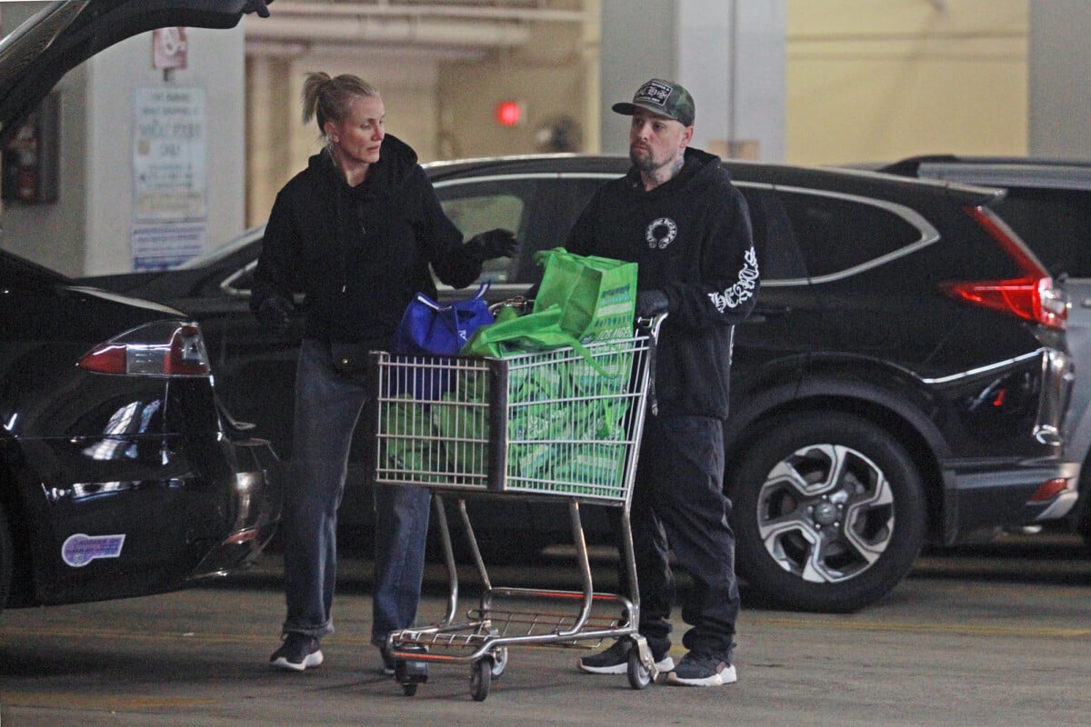 Vidéo Exclusif Cameron Diaz et Benji Madden font une apparition publique rare alors qu ils s