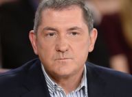 Yves Calvi rattrapé par des propos scandaleux : "déplacé et idiot", il s'excuse