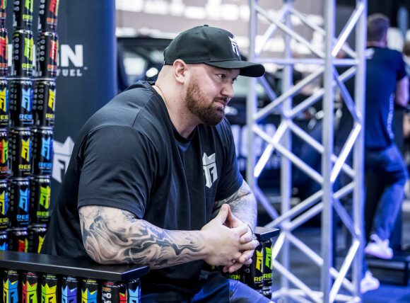 Hafþór Júlíus Björnsson, qui a remporté le concours "World Strongest Man" pendant huit années consécutives, lors d'une visite au Festival de Fitness 2019 à Stockholm, en Suède. Le 6 décembre 2019.