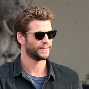 Exclusif - Liam Hemsworth quitte un restaurant à West Hollywood le 29 janvier 2020