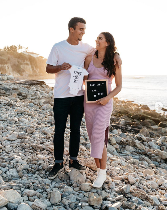 Alex Morgan et son mari Servan Carrasco annoncent la venue de leur premier enfant. Octobre 2019.