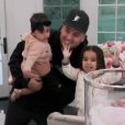 Rob Kardashian et sa fille Dream, avec True, la fille de Khloe Kardashian - Rob Kardashian et sa fille Dream font une apparition dans le dernier épisode de l'émission de télé-réalité "Keeping Up With The Kardashians". Il célèbre l'anniversaire de la petite Dream (2 ans) aux côtés de sa famille : Khloe Kardashian, sa fille True, Kim Kardashian, Kris Jenner, Kylie Jenner. Le 12 mai 2019