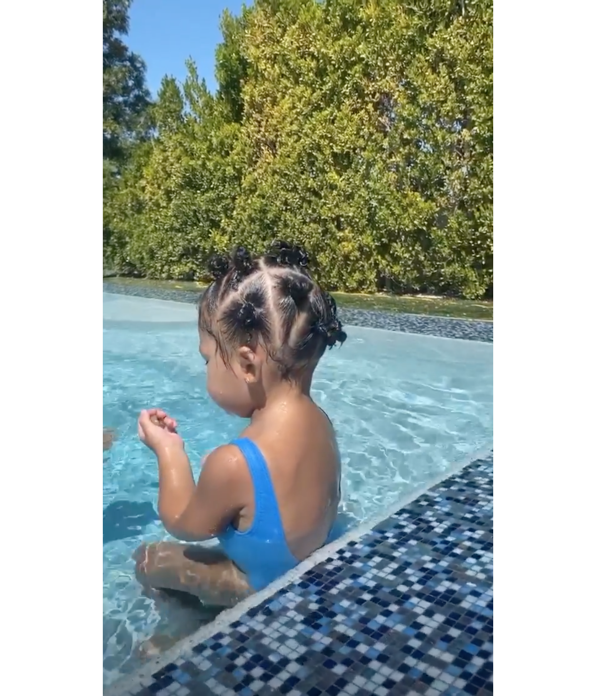 Photo Kylie Jenner Et Sa Fille Stormi Profitent D Un Apr S Midi