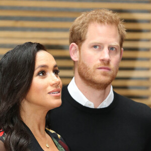 Le prince Harry, duc de Sussex, et Meghan Markle, duchesse de Sussex, enceinte, visitent le Bristol Old Vic. à Bristol le 1er février, 2019.