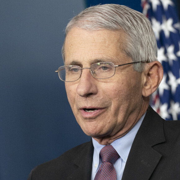 La conférence de presse de Donald Trump à propos de l'épidémie de coronavirus (COVID-19) à la Maison Blanche à Washington le 22 avril 2020.  Director of the National Institute of Allergy and Infectious Diseases Dr. Anthony S. Fauci addresses his remarks and urges citizens to continue to follow the President's coronavirus guidelines during a coronavirus (COVID-19) briefing Wednesday, April 22, 2020, in the James S. Brady White House Press Briefing Room of the White House.22/04/2020 - Washington