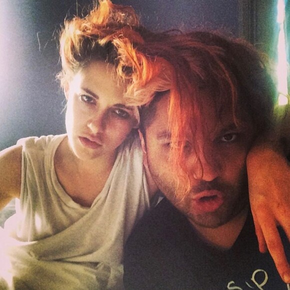 Kristen Stewart ose les cheveux oranges, sur Instagram, avril 2020.