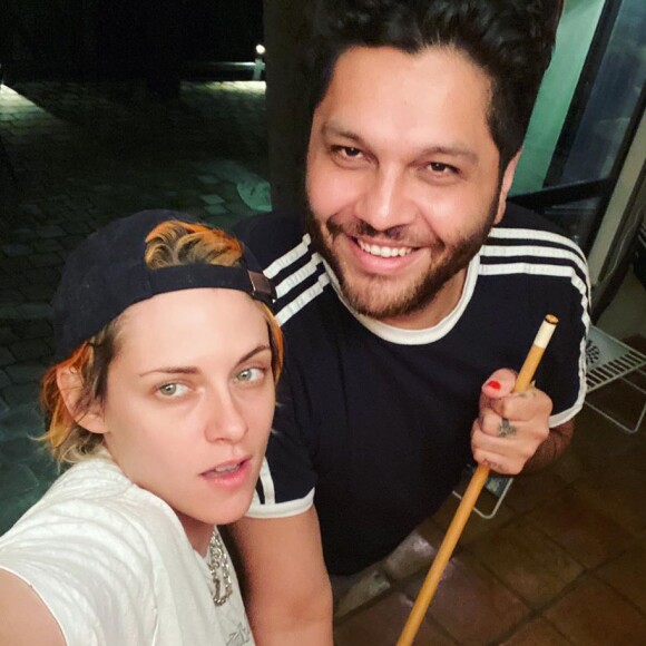 Kristen Stewart ose les cheveux oranges, sur Instagram, avril 2020.