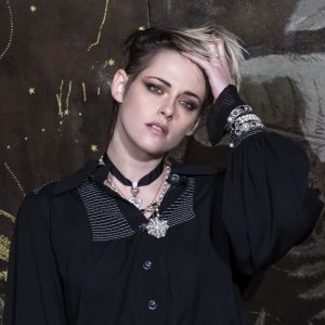 Kristen Stewart lors du photocall du défilé Chanel Métiers d'Art 2019 / 2020 au Grand Palais à Paris le 4 décembre 2019 © Olivier Borde / Bestimage