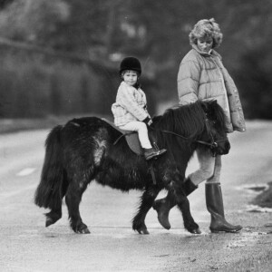 Diana et son fils Harry à Sandringham en 1987.