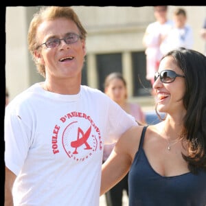 Exclusif - Franck Dubosc et sa compagne Danièle sur le tournage du film "Disco" au Havre, en 2007.