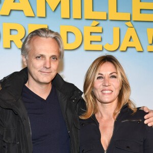 Mathilde Seigner et son compagnon Mathieu Petit lors de l'avant-première du film "Ma famille t'adore déjà !" au cinéma Elysées Biarritz à Paris, le 7 novembre 2016. © Pierre Perusseau/Bestimage