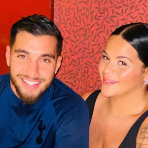 Sarah Fraisou et son petit-ami Ahmed en sortie au restaurant - Instagram, 1er février 2020