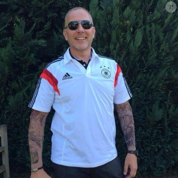 Le prince allemand Otto von Hessen (dernière photo de profil de son compte Facebook, quelques jours avant sa mort), membre de la maison de Hesse, s'est tué dans un accident de moto le 17 mai 2020 dans le sud de l'Allemagne, non loin du lac de Constance.