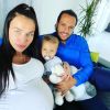 Julie Ricci avec son fils Gianni et son mari Pierre-Jean Cabrières, le 17 mai 2020
