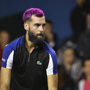 Le français Benoît Paire éliminé (6-4, 6-4) au premier tour du tournoi Rolex Paris Masters par le hongrois Márton Fucsovics à l'Accor Hotels Arena à Paris, FRance, le 30 octobre 2018. Le Français a une nouvelle couleur de cheveux: un rose fuchsia. © Pierre Perusseau/Bestimage