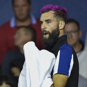 Le français Benoît Paire éliminé (6-4, 6-4) au premier tour du tournoi Rolex Paris Masters par le hongrois Márton Fucsovics à l'Accor Hotels Arena à Paris, FRance, le 30 octobre 2018. Le Français a une nouvelle couleur de cheveux: un rose fuchsia. © Pierre Perusseau/Bestimage