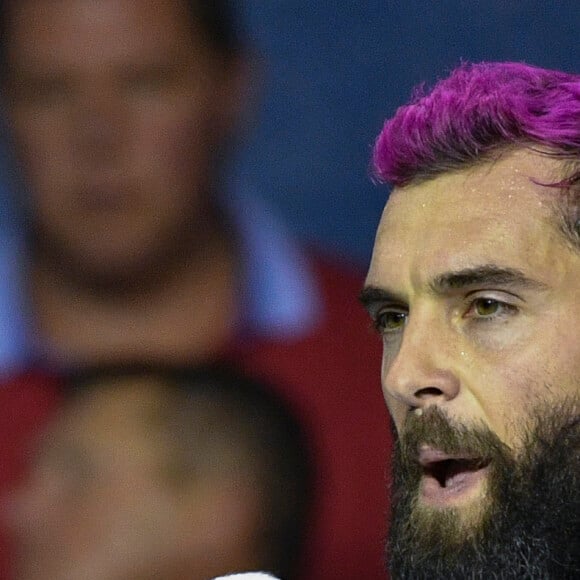 Le français Benoît Paire éliminé (6-4, 6-4) au premier tour du tournoi Rolex Paris Masters par le hongrois Márton Fucsovics à l'Accor Hotels Arena à Paris, FRance, le 30 octobre 2018. Le Français a une nouvelle couleur de cheveux: un rose fuchsia. © Pierre Perusseau/Bestimage