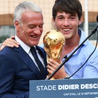 Dylan Deschamps : Le fils de Didier et sa compagne, tout beaux et tout bronzés