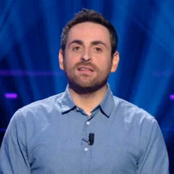 Eric Antoine, nu dans son bain, joue à Qui veut gagner des millions ? - TF1, 26 mai 2020