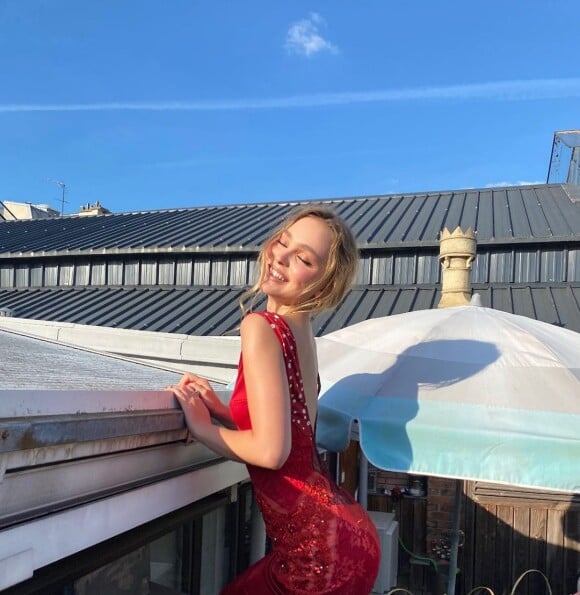 Lily-Rose Depp fête ses 21 ans sur Instagram, le 28 mai 2020.