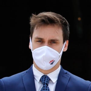 Louis Ducruet - Le mardi 2 juin 2020 à Monaco, ce jour, qui restera sans doute dans les annales, marque l'inauguration par le couple princier de la nouvelle architecture de la Place du Casino et la réouverture simultanée de l'emblématique Brasserie du Café de Paris Monte-Carlo, fermée suite à la crise sanitaire liée à l'épidémie de Coronavirus (Covid-19). Les participants portent tous des masques fournis par la fondation Princesse Charlène de Monaco. © Claudia Albuquerque / Bestimage