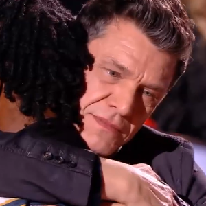 Marc Lavoine et Ifè - Talent séléctionné lors des auditions à l'aveugle de "The Voice" - Extrait de l'émission diffusée samedi 1er février 2020, TF1