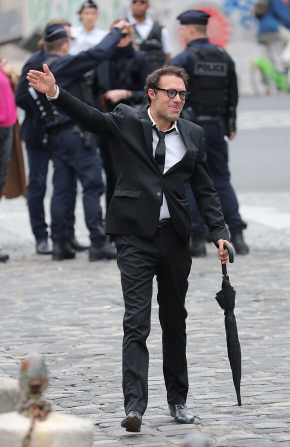Nicolas Bedos - Hommage à Guy Bedos en l'église de Saint-Germain-des-Prés à Paris le 4 juin 2020.