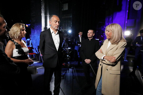 Natalie Dessay, son mari Laurent Naouri, la Première Dame Brigitte Macron, Lionel Bringuier (chef d'orchestre) - Symphonie pour la vie - Les artistes se mobilisent pour les soignants - Une grande soirée musicale au Théâtre du Châtelet à Paris diffusée le 24 juin en prime time sur France 3. Le 15 juin 2020. © Dominique Jacovides/Bestimage