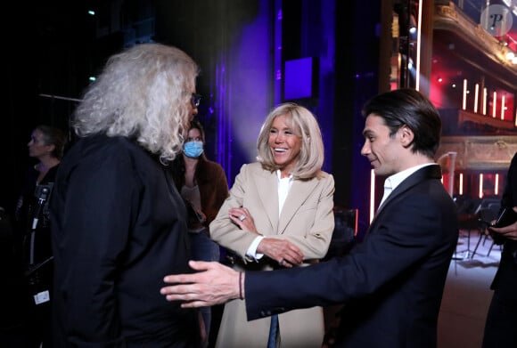 Yvan Cassar, la Première Dame Brigitte Macron, Gautier Capuçon - Symphonie pour la vie - Les artistes se mobilisent pour les soignants - Une grande soirée musicale au Théâtre du Châtelet à Paris diffusée le 24 juin en prime time sur France 3. Le 15 juin 2020. © Dominique Jacovides/Bestimage