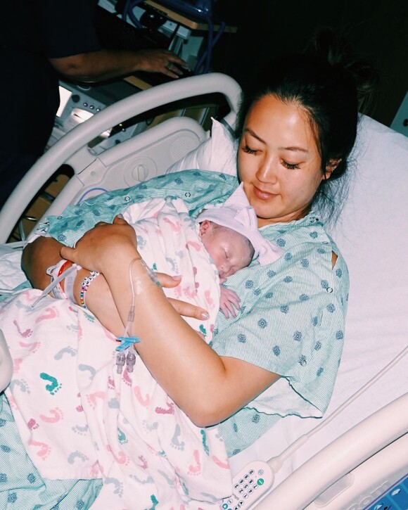 Michelle Wie a annoncé la naissance de son premier enfant, une petite fille prénommé Makenna, sur Instagram le 21 juin 2020. La championne de golf de 30 ans a accouché le 19 juin. 