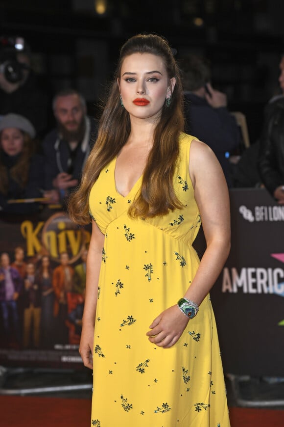 Katherine Langford lors de la première du film "A couteaux tirés" pendant le festival du film de Londres (LFF) le 8 octobre 2019.