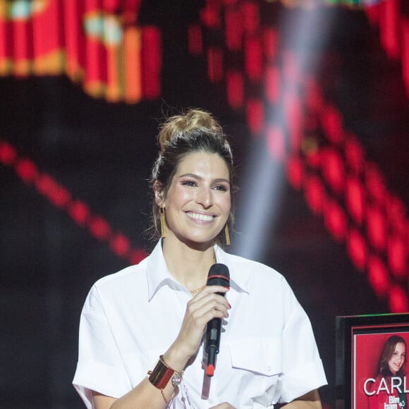 Exclusif - Laury Thilleman et La chanteuse Carla (Carla Lazzari) - Scène - Enregistrement de l'émission "Tous ensemble pour la musique" pour la fête de la musique 2020 à l'AccorHotels Arena à Paris le 18 juin 2020. © Cyril Moreau / Veeren Ramsamy / Bestimage