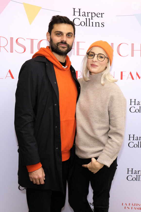 Le groupe Madame Monsieur, Emilie Satt et Jean-Karl Lucas - Sortie du Livre de Christophe Michalak la Patisserie en Famille à Paris le 9 octobre 2019. © Cédric Perrin/Bestimage