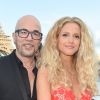 Pascal Obispo et sa femme Julie Hantson - Soirée du 90ème anniversaire de Line Renaud sur le Bateau Potel et Chabot "Pavillon Seine" à Paris le 2 juillet 2018. © Coadic Guirec/Bestimage