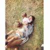 Natasha Andrews, la compagne de Pierre Niney, avec leurs deux filles Lola et Billie, sur Instagram le 6 juillet 2020.