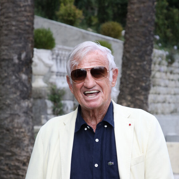 Jean-Paul Belmondo était l'invité d'honneur du mariage du footballeur Sébastien Frey avec Petra au Château Saint Georges à Grasse le 29 juin 2019. Sébastien Frey était un footballeur français qui évoluait au poste de gardien de but. © Denis Guignebourg/Bestimage