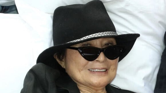 Yoko Ono "ralentie" : des nouvelles inquiétantes de l'épouse de John Lennon