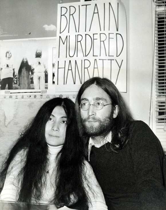 Archives - John Lennon et Yoko Ono en décembre 1969.