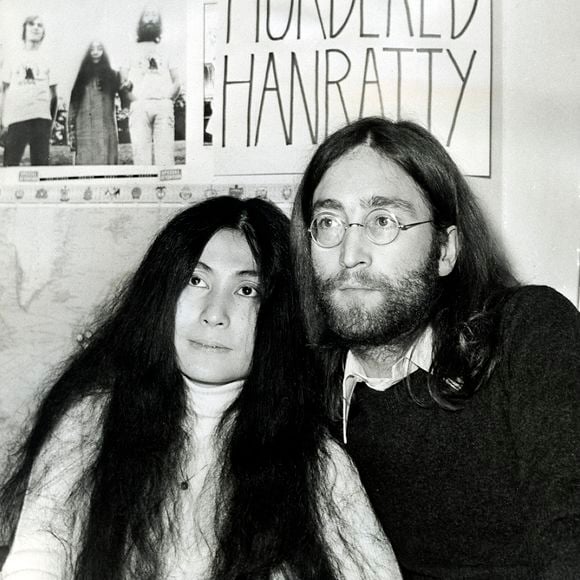 Archives - John Lennon et Yoko Ono en décembre 1969.