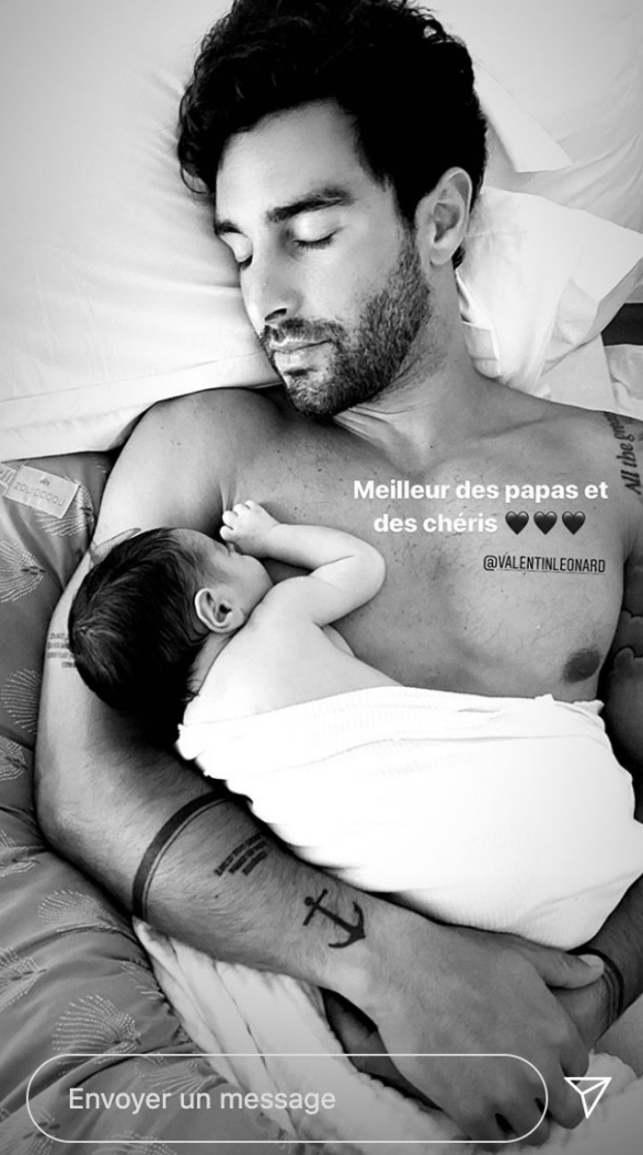 Rachel Legrain-Trapani a donné naissance à son deuxième enfant, le petit Andrea, le 7 juillet 2020. L'heureux papa Valentin Léonard profite de ces premiers instants avec bébé.