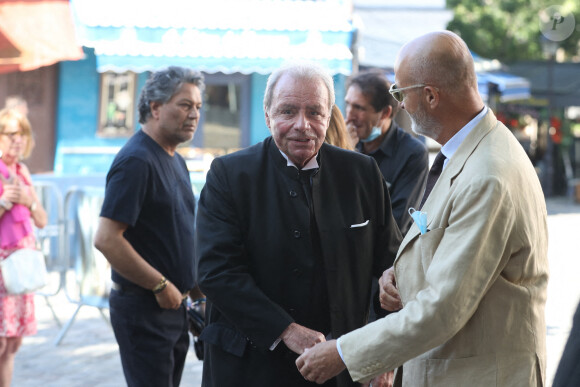 Arrivées - Obsèques de Hermine de Clermont-Tonnerre en l'église Saint-Pierre de Montmartre à Paris le 9 juillet 2020.