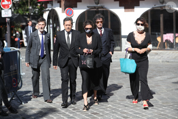 Georges Fenech - Arrivées - Obsèques de Hermine de Clermont-Tonnerre en l'église Saint-Pierre de Montmartre à Paris le 9 juillet 2020.