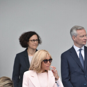 Emmanuelle Wargon, ministre déléguée en charge du logement, Bruno Le Maire, ministre de l'économie et des finances et de la relance, la première dame Brigitte Macron lors de la cérémonie du 14 juillet à Paris le 14 juillet 2020. © Eliot Blondet / Pool / Bestimage