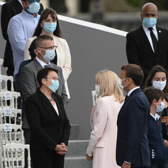 La première dame Brigitte Macron, le président Emmanuel Macron lors de la cérémonie du 14 juillet à Paris le 14 juillet 2020. © Eliot Blondet / Pool / Bestimage