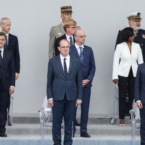 Richard Ferrand, président de l'Assemblée Nationale, Gérald Darmanin, ministre de l'Intérieur, Jean Castex, premier ministre, Jean-Michel Blanquer, ministre de l'éducation nationale et de la jeunesse et des sports, Elisabeth Moreno, ministre déléguée en charge de l'égalité entre les femmes et les hommes, de la diversité et de l'égalité des chances, Barbara Pompili, ministre de la transition écologique, le président Emmanuel Macron, la première dame Brigitte Macron, Bruno Le Maire, ministre de l'économie, des finances et de la relance lors de la cérémonie du 14 juillet à Paris le 14 juillet 2020. © Stéphane Lemouton / Bestimage  French President Emmanuel Macron and the french governement attend the Bastille day military parade at place de la Concorde. Paris, France-14/07/202014/07/2020 - Paris