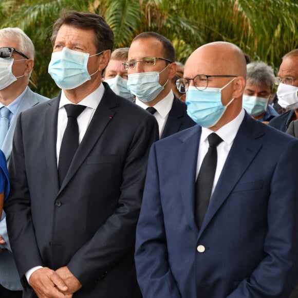 Laura Tenoudji Estrosi et son mari Christian Estrosi, le maire de Nice, et Eric Ciotti, le député de la 1ere circonscription des Alpes-Maritimes, durant la Cérémonie d'Hommage Municipal aux victimes de l'attentat du 14 Juillet 2016 à Nice le 14 juillet 2020. © Bruno Bebert / Bestimage